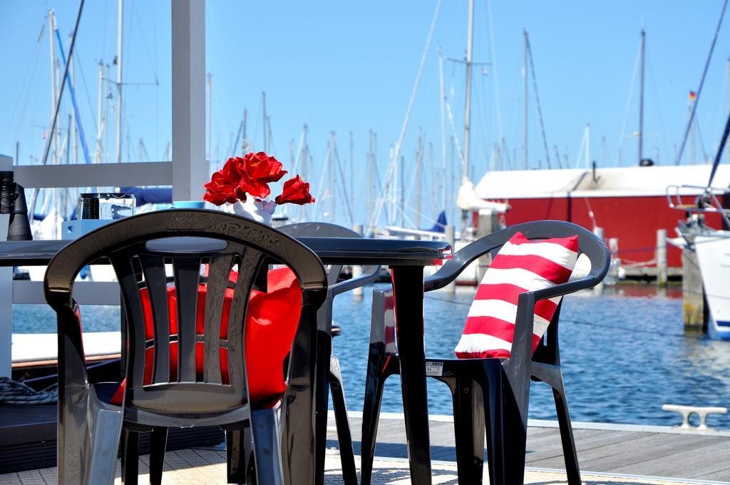 Bestmarine Waterchalets Flevo Marina Lelystad Phòng bức ảnh