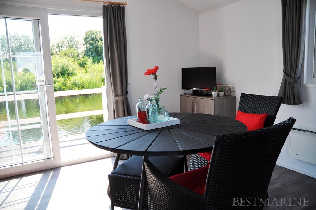 Bestmarine Waterchalets Flevo Marina Lelystad Phòng bức ảnh