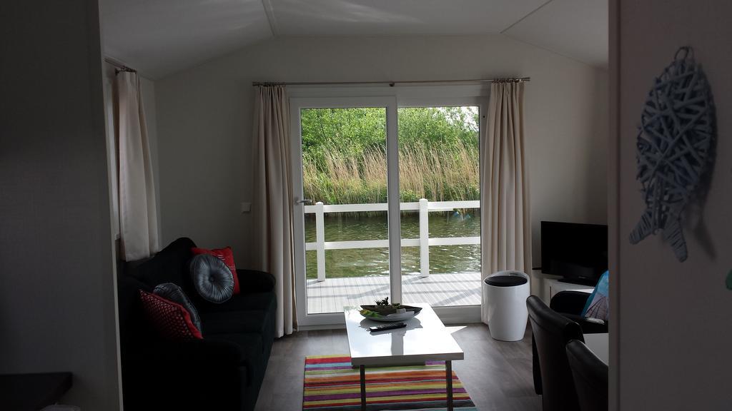 Bestmarine Waterchalets Flevo Marina Lelystad Ngoại thất bức ảnh